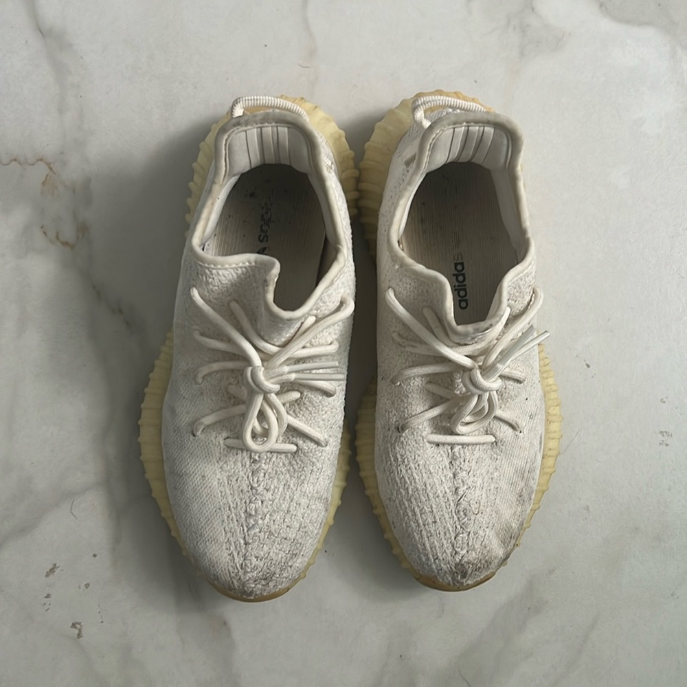 Authentic Adidas Yeezy Boost 350 V2 Cream